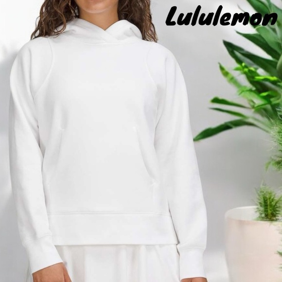 LULULEMON LOUNGEFUL HOODIE SWEATSHIRT SIZE 8 COLOR WHITE BRAND NEW CONDITION - Picture 1 of 4